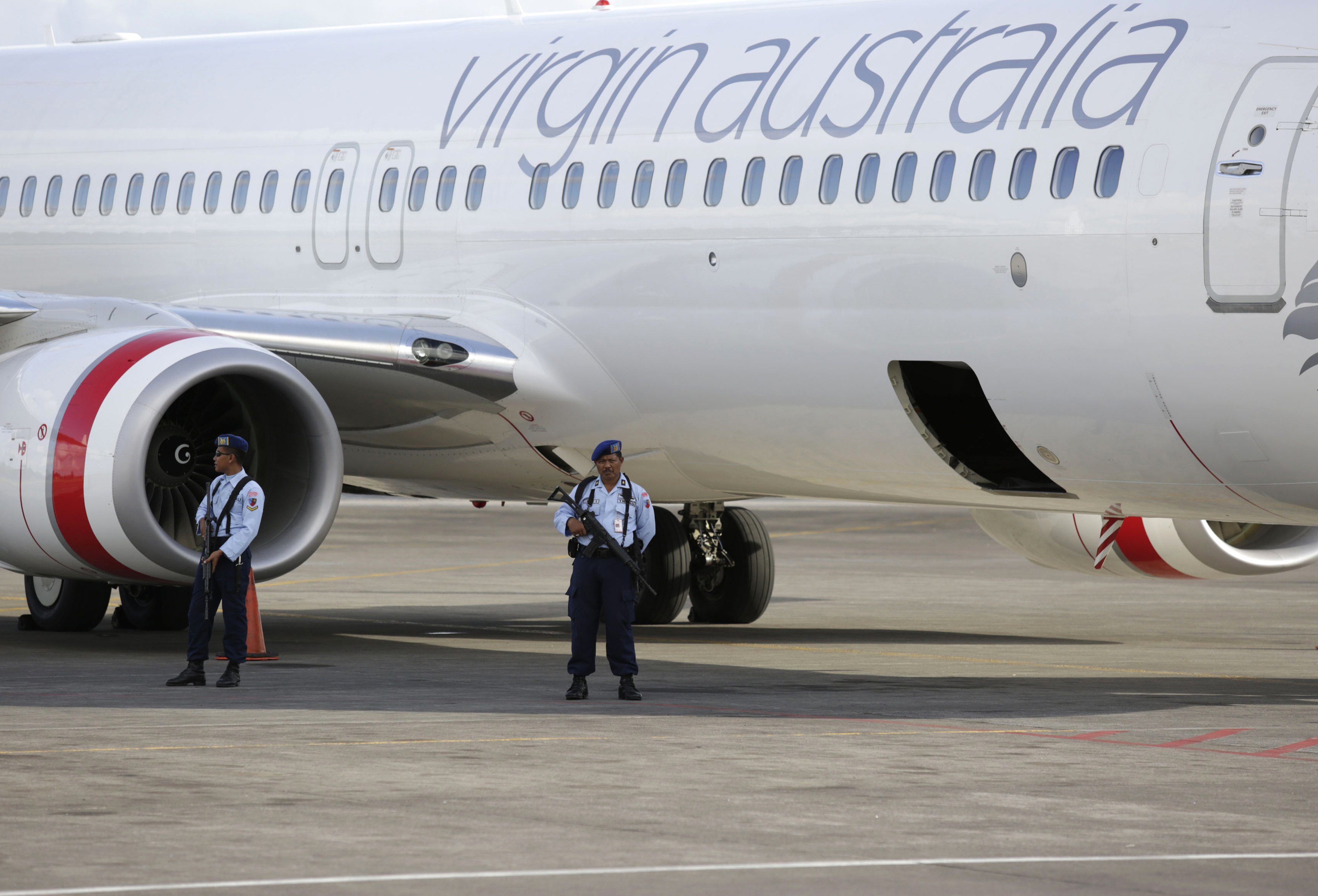 Μπέρδεψε το πιλοτήριο με την …τουαλέτα και προκάλεσε συναγερμό για αεροπειρατεία