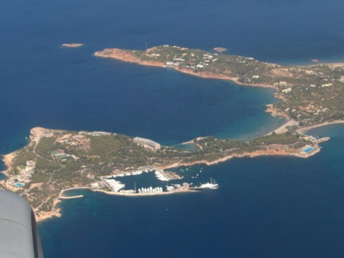 Ενθουσιασμός αλλά και σκεπτικισμός για την αξιοποίηση της περιουσίας της Αρχιεπισκοπής