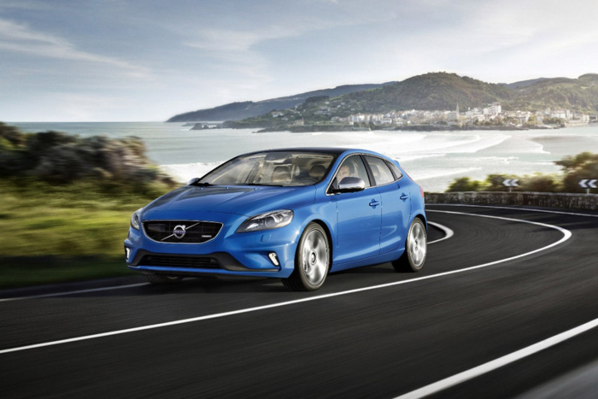 Volvo V40 T4 R-Design Polestar από € 26.500