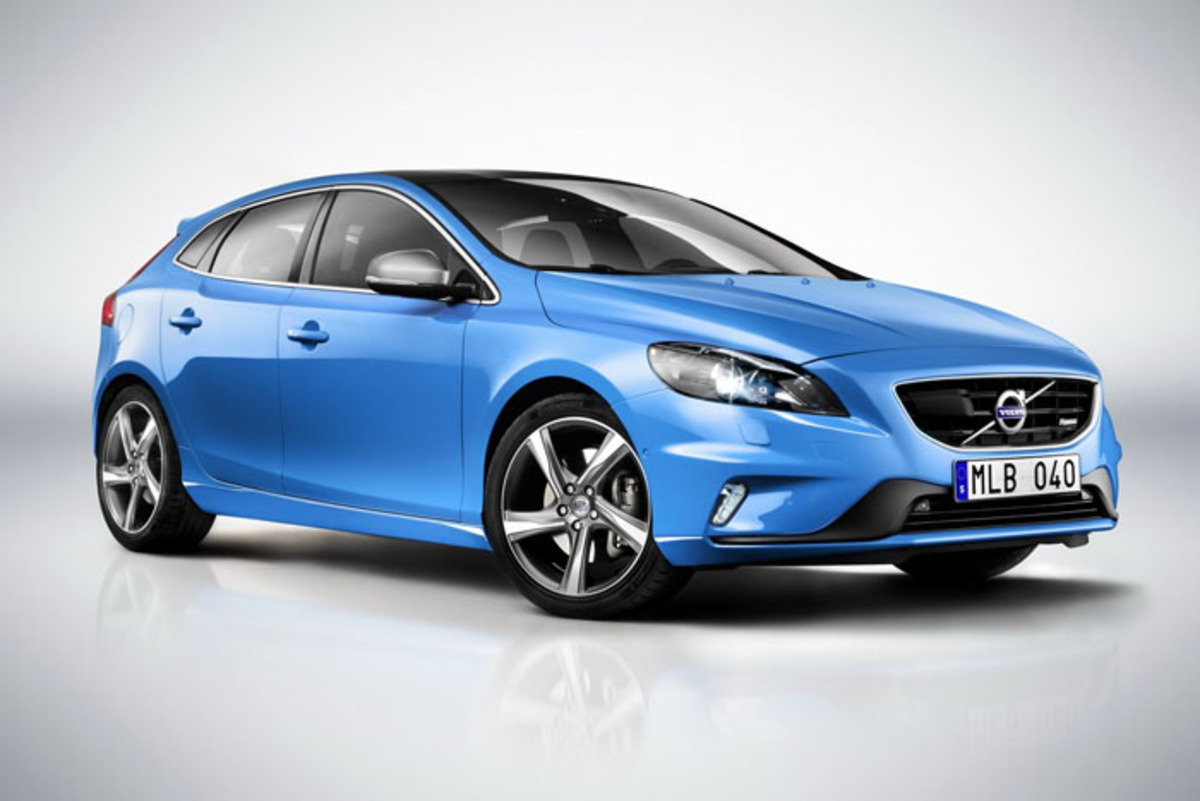 Volvo: Πληρώνει την πρώτη δόση για την αγορά… Mercedes A-Class!