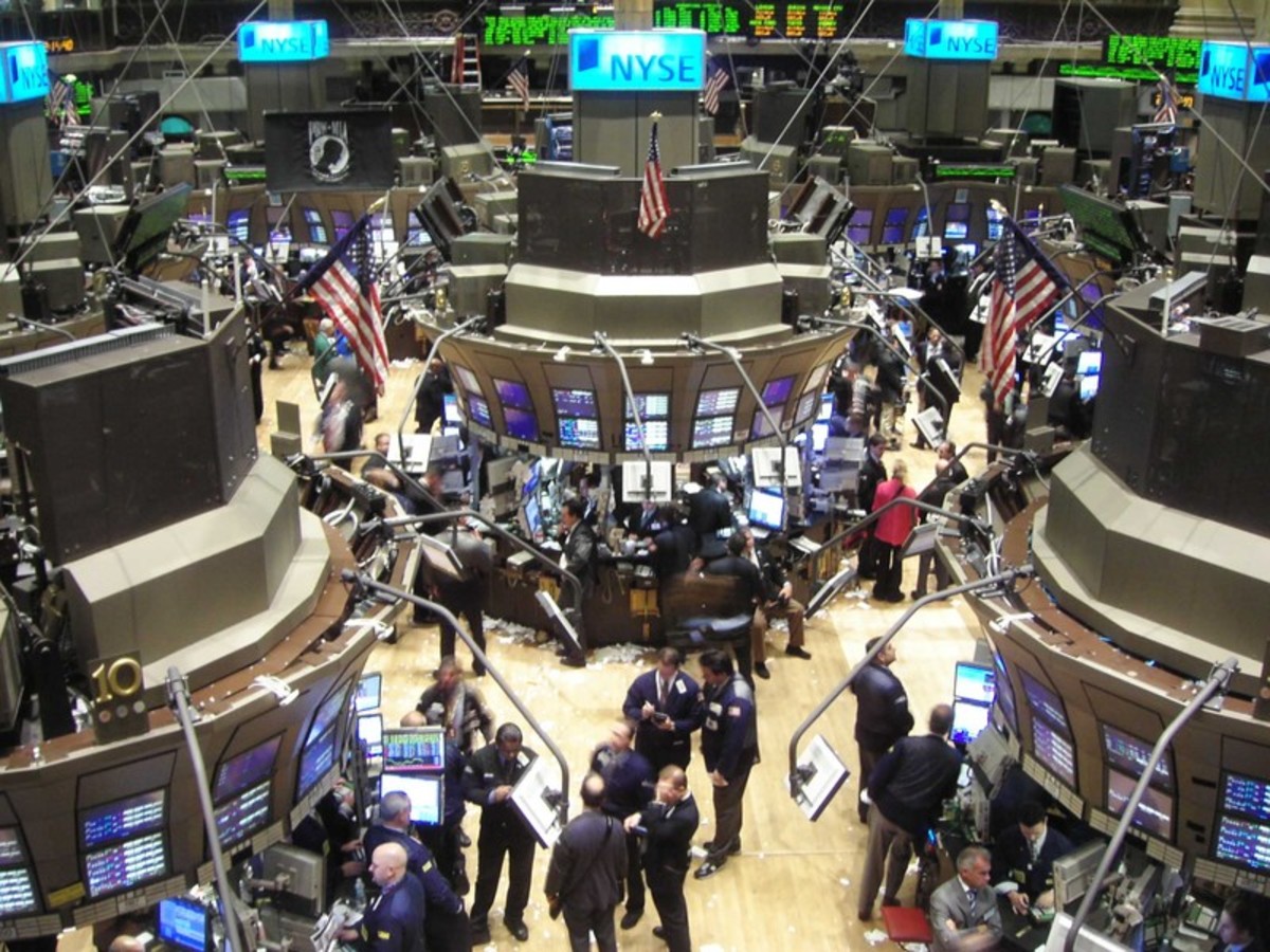 100 μονάδες έχασε ο Dow Jones – Με μεγάλη πτώση έκλεισε το αμερικανικό Χρηματιστήριο