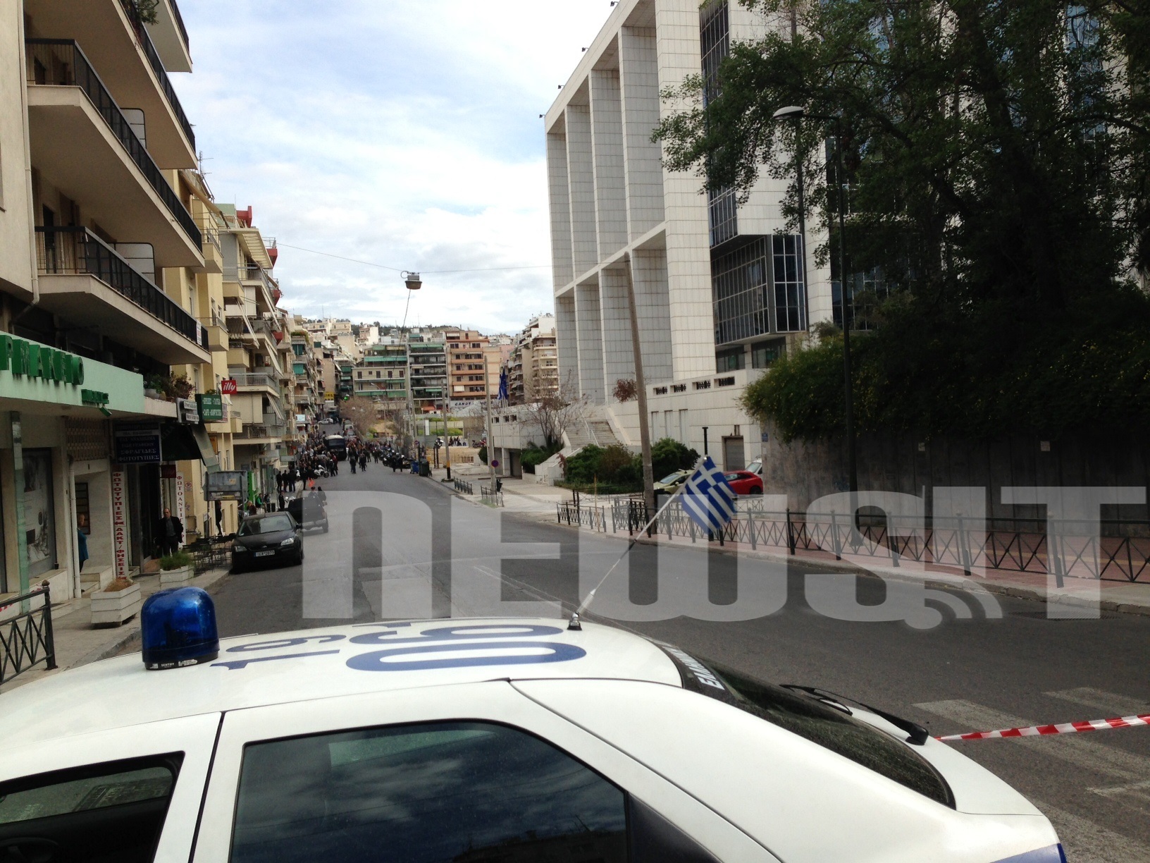 Εκκενώνεται ο Άρειος Πάγος μετά από τηλεφώνημα για βόμβα