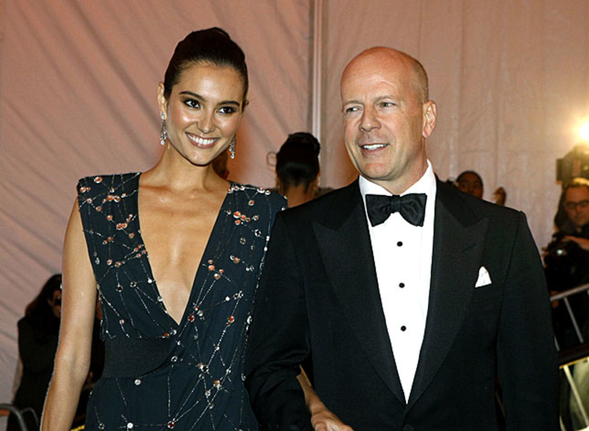 Γνωστός ηθοποιός κατέστρεψε πανάκριβο χαλί!