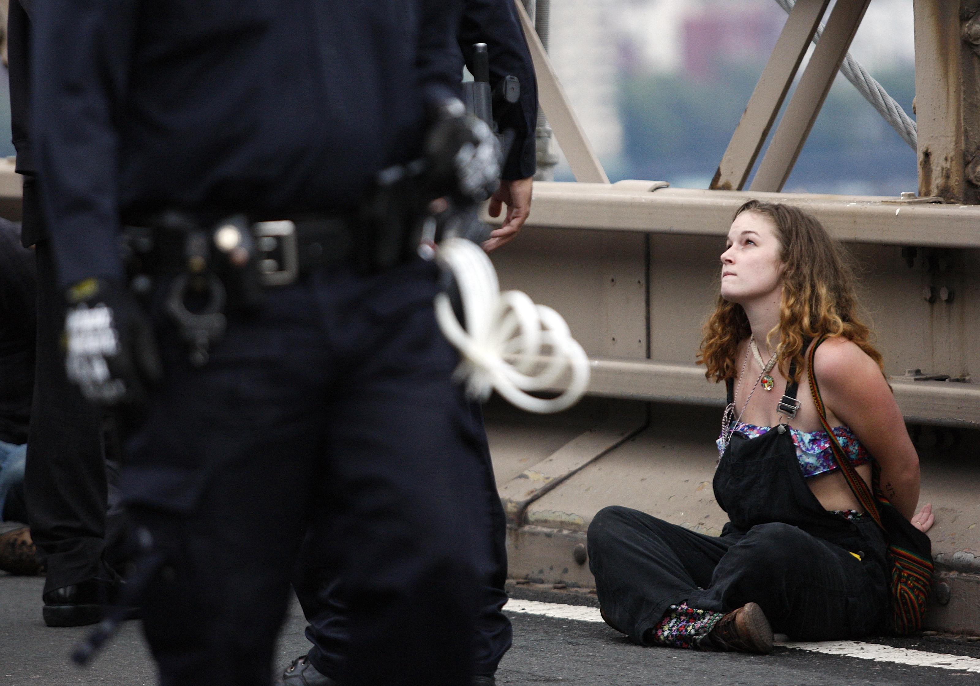 ΗΠΑ: 500 συλλήψεις σε διαδήλωση “Αγανακτισμένων”! Video
