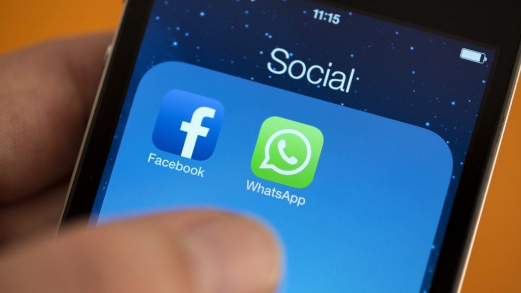 Έρχεται ειδικό Whatsapp κουμπί στο Facebook!