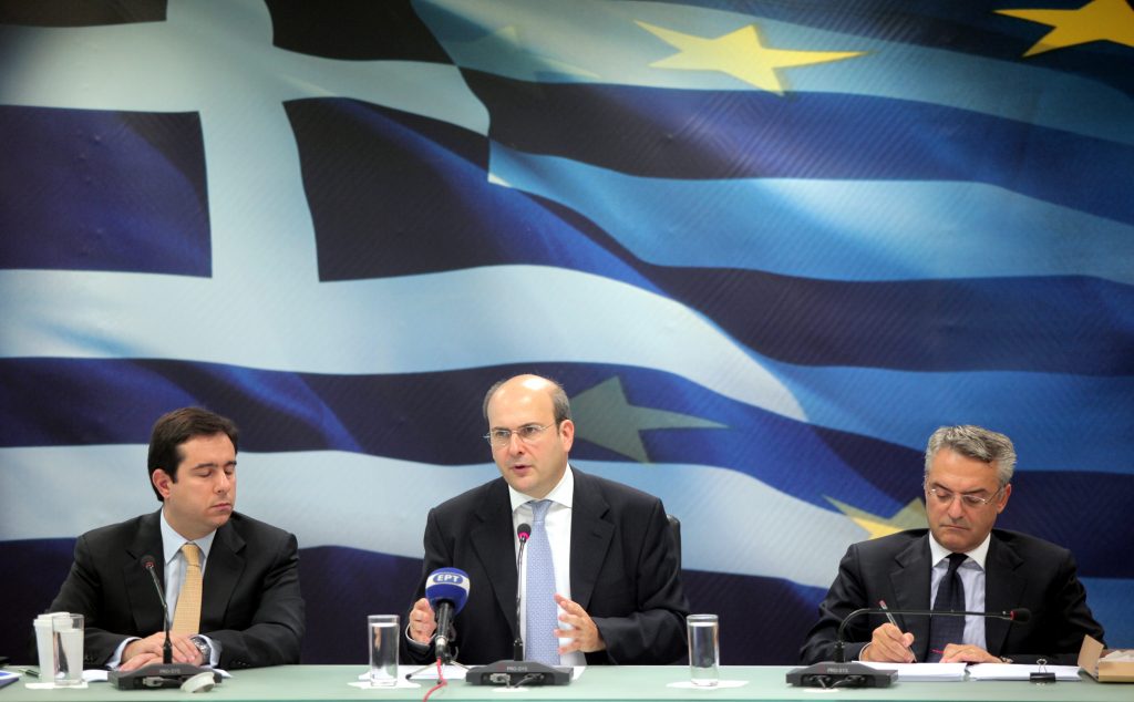 “Πράσινο φως” στην επιχειρηματικότητα και τις επενδύσεις