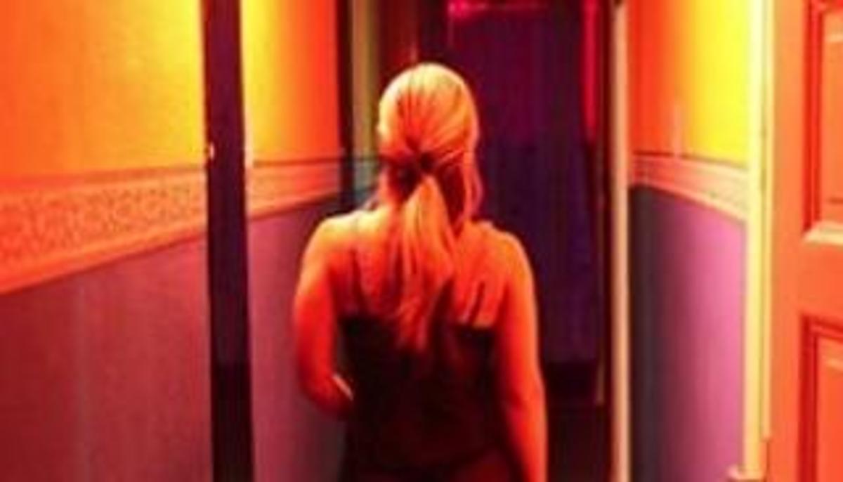 Πολιτικοί, Υψηλόβαθμοι δημόσιοι λειτουργοί και αστυνομικοί στο πελατολόγιο παράνομου οίκου ανοχής