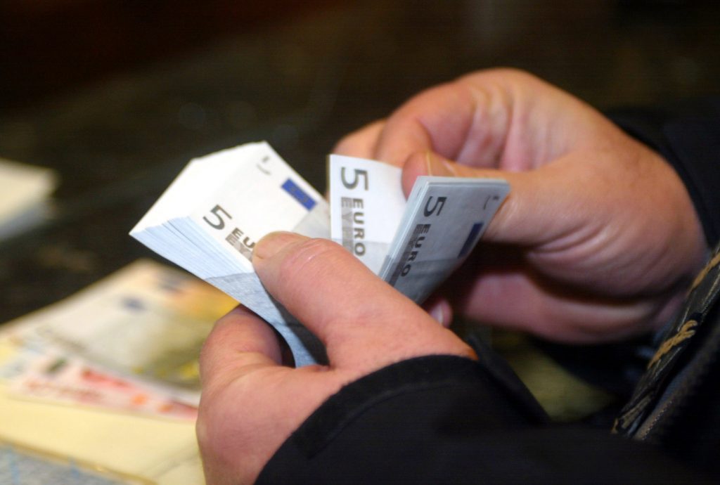 Σύνταξη τέλος για 7.000 συνταξιούχους του Δημοσίου