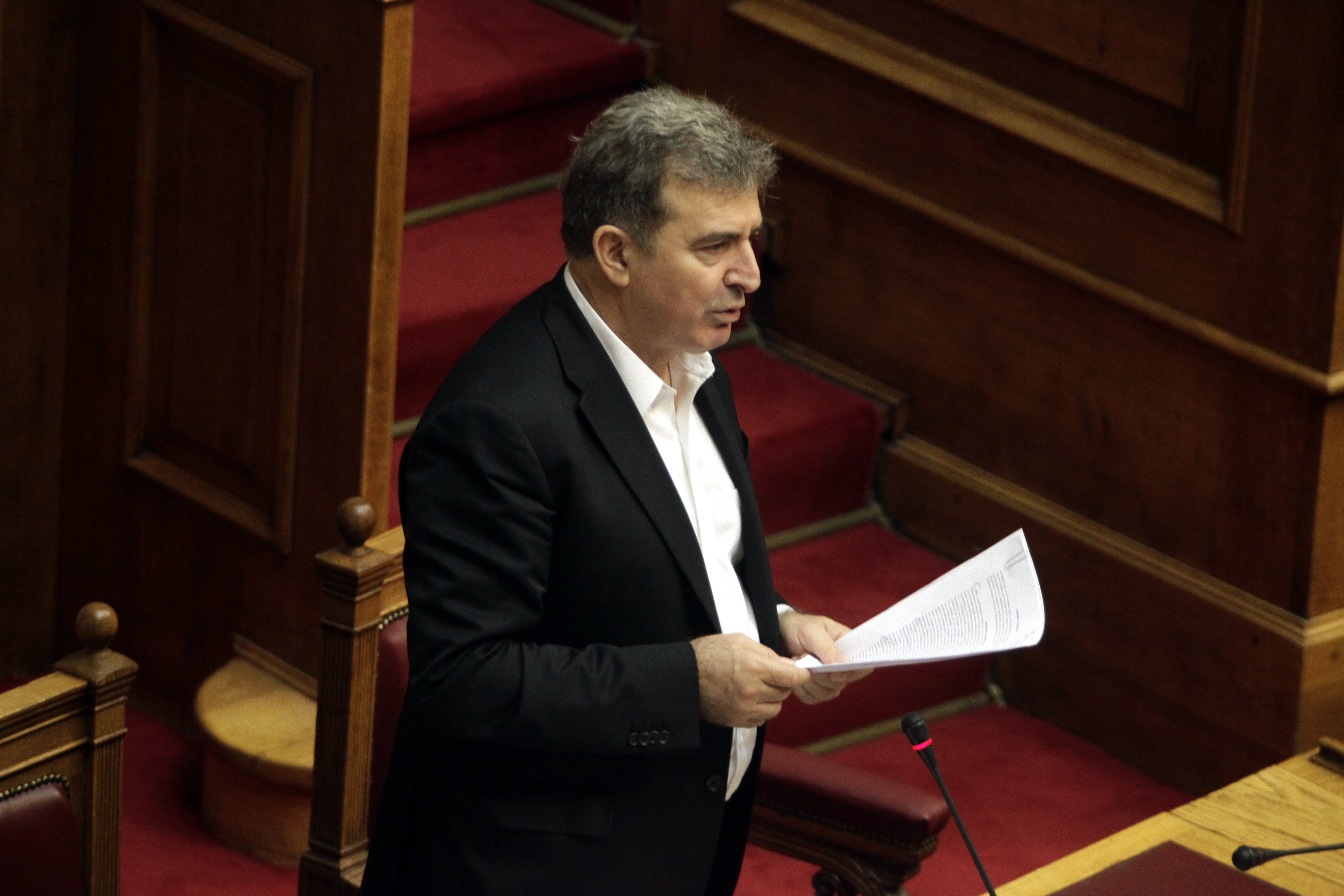 Χρυσοχοϊδης: Όσο είμαι εγώ στο υπουργείο, οι εκβιαστές δεν θα πάρουν ούτε ένα ευρώ