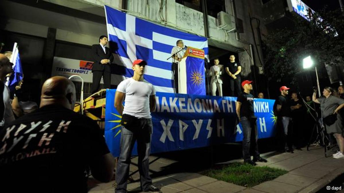 Financial Times: Η Ελλάδα έχει τους φασίστες