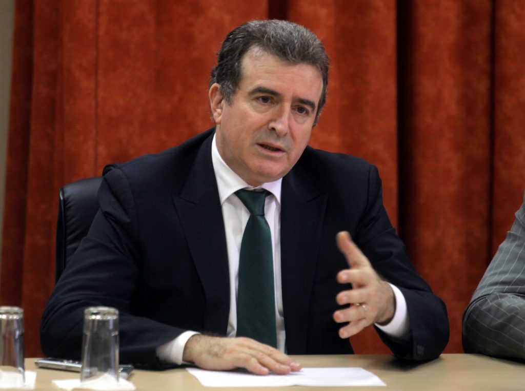 Χρυσοχοΐδης: Οδηγούμαστε μαθηματικά στη διάλυση – “Ξεκατίνιασμα” άνευ προηγουμένου στο ΠΑΣΟΚ