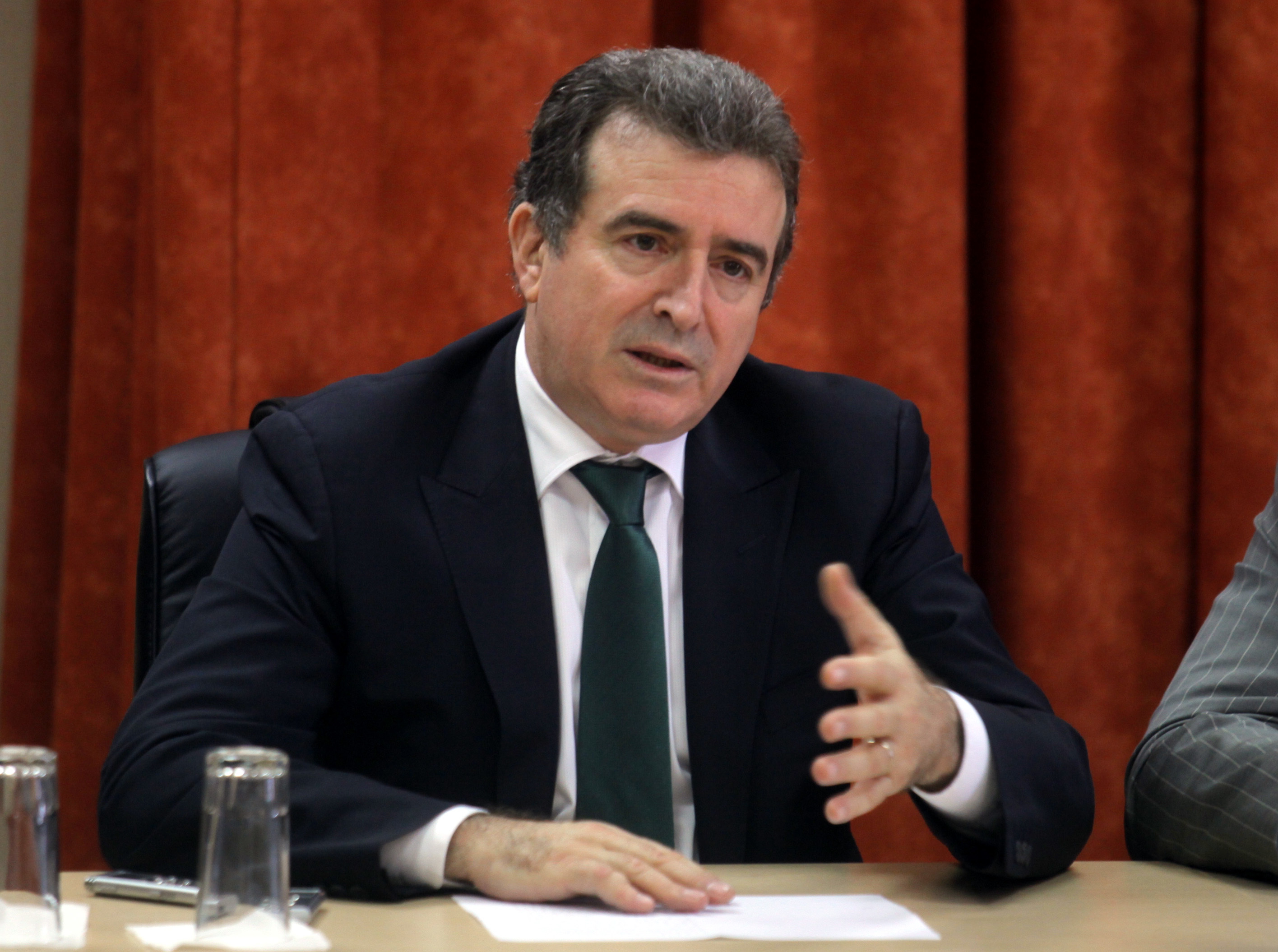 Χρυσοχοΐδης: Οδηγούμαστε μαθηματικά στη διάλυση – “Ξεκατίνιασμα” άνευ προηγουμένου στο ΠΑΣΟΚ