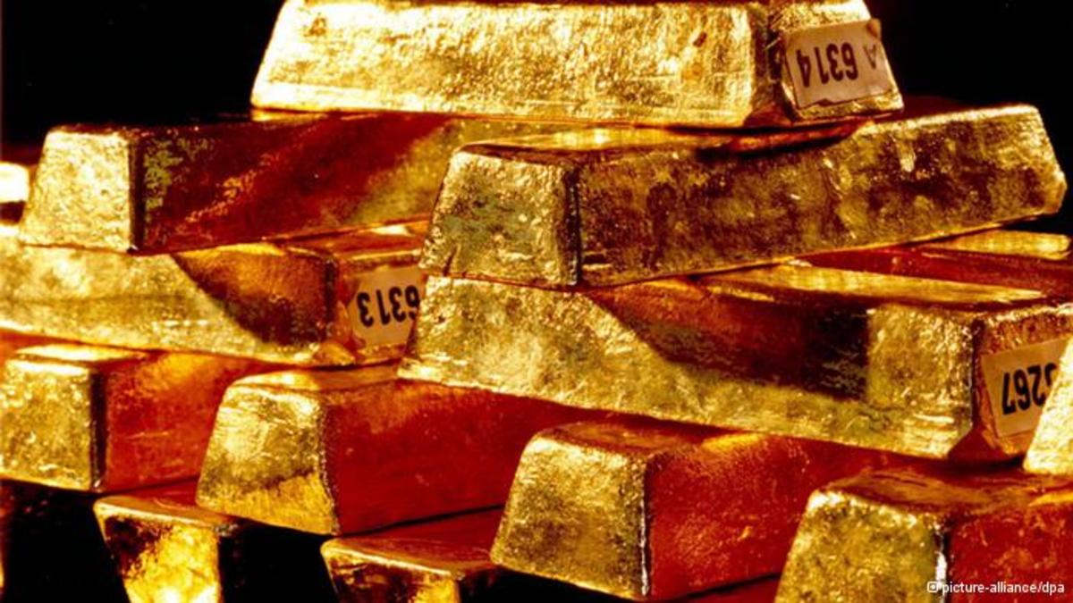 Στουρνάρας: Που φυλάσσονται τα αποθέματα χρυσού της Ελλάδας
