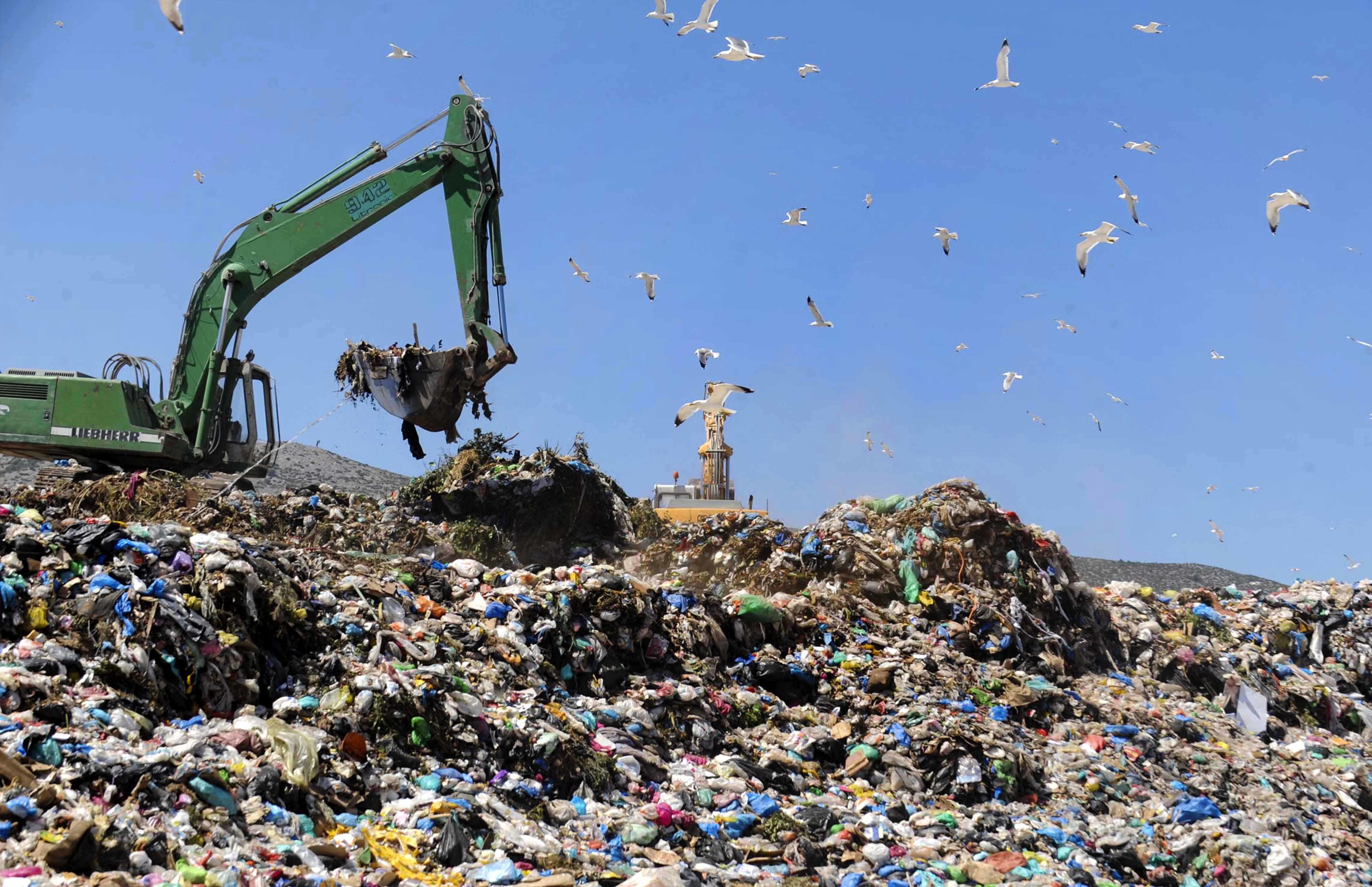 Eurostat: 503 κιλά σκουπίδια το χρόνο αντιστοιχούν σε κάθε κάτοικο της Ελλάδας