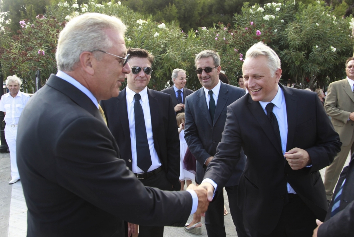 “Νατοϊκά σύννεφα” στο ΥΕΘΑ.Ποια απόφαση προκάλεσε γκρίνια