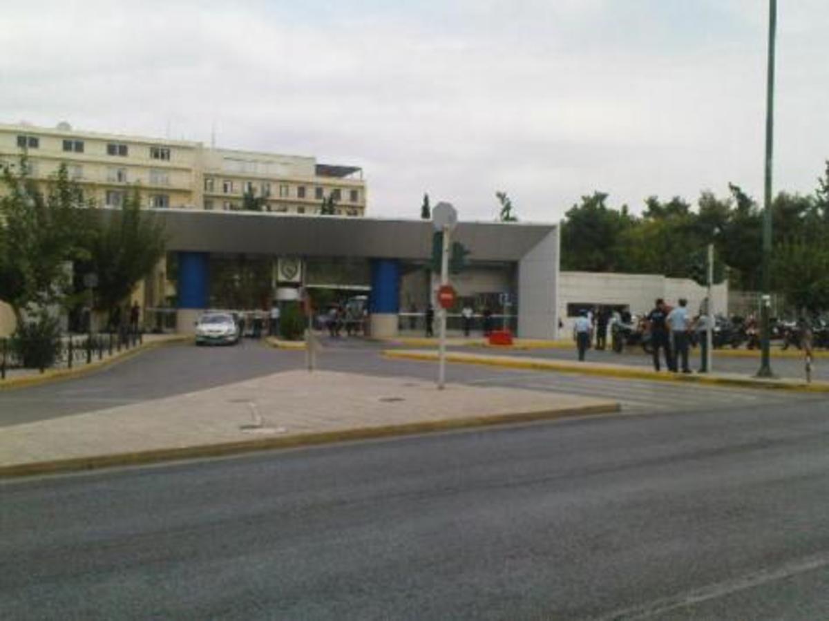 Αποσύρετε τα “χακί ΜΑΤ” – Δεν θα έρθουν οι διαδηλωτές μόνο η Μέρκελ