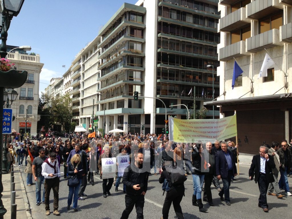 Στο δρόμο οι νοσοκομειακοί γιατροί και οι εργαζόμενοι στο ΕΣΥ