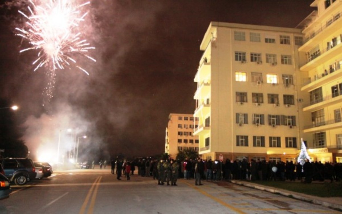 Βεγγαλικά στο Πεντάγωνο!