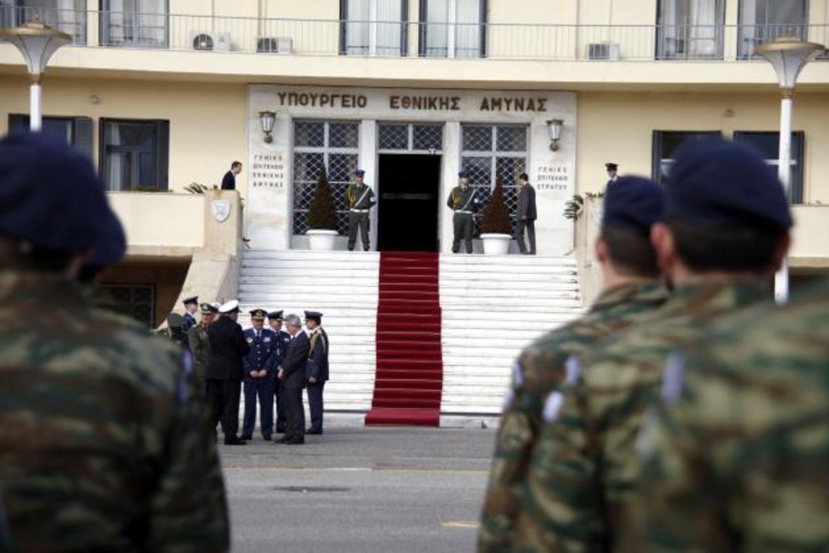Τι λέει το υπ. Εθνικής Άμυνας για τη σύλληψη του ταγματάρχη πεζοναύτη