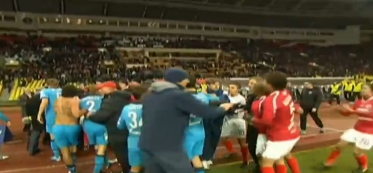 Ξύλο στο ντέρμπι της Ρωσίας – Δείτε το βίντεο