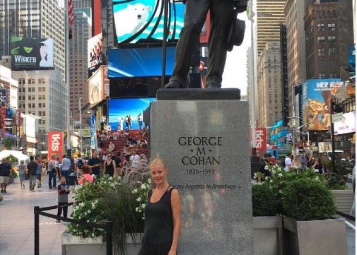 Ζέτα Μακρυπούλια: Το ταξίδι της στη Νέα Υόρκη!