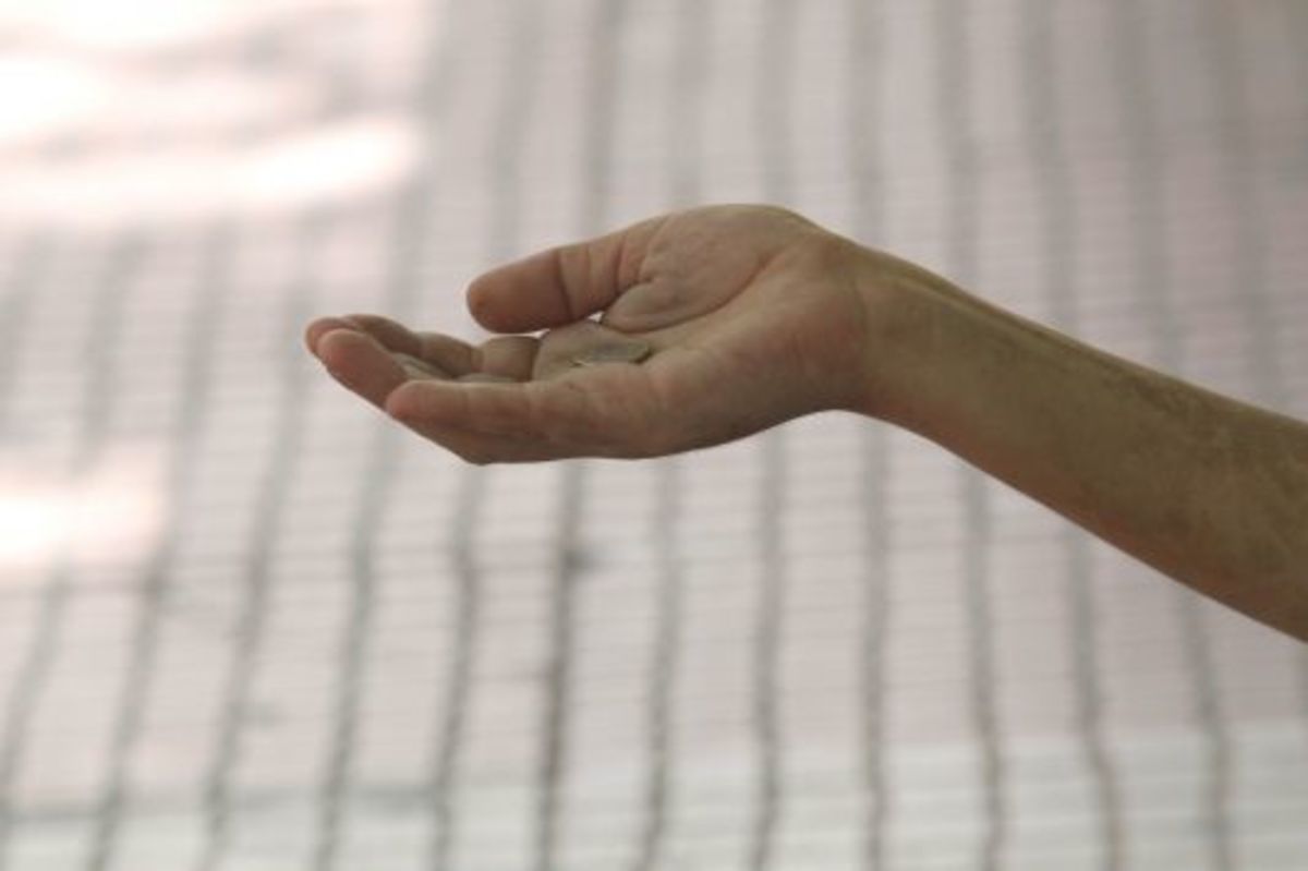 Έρχεται το “επίδομα φτώχειας” – “Τελειώνουν” όλα τα υπόλοιπα κοινωνικά επιδόματα