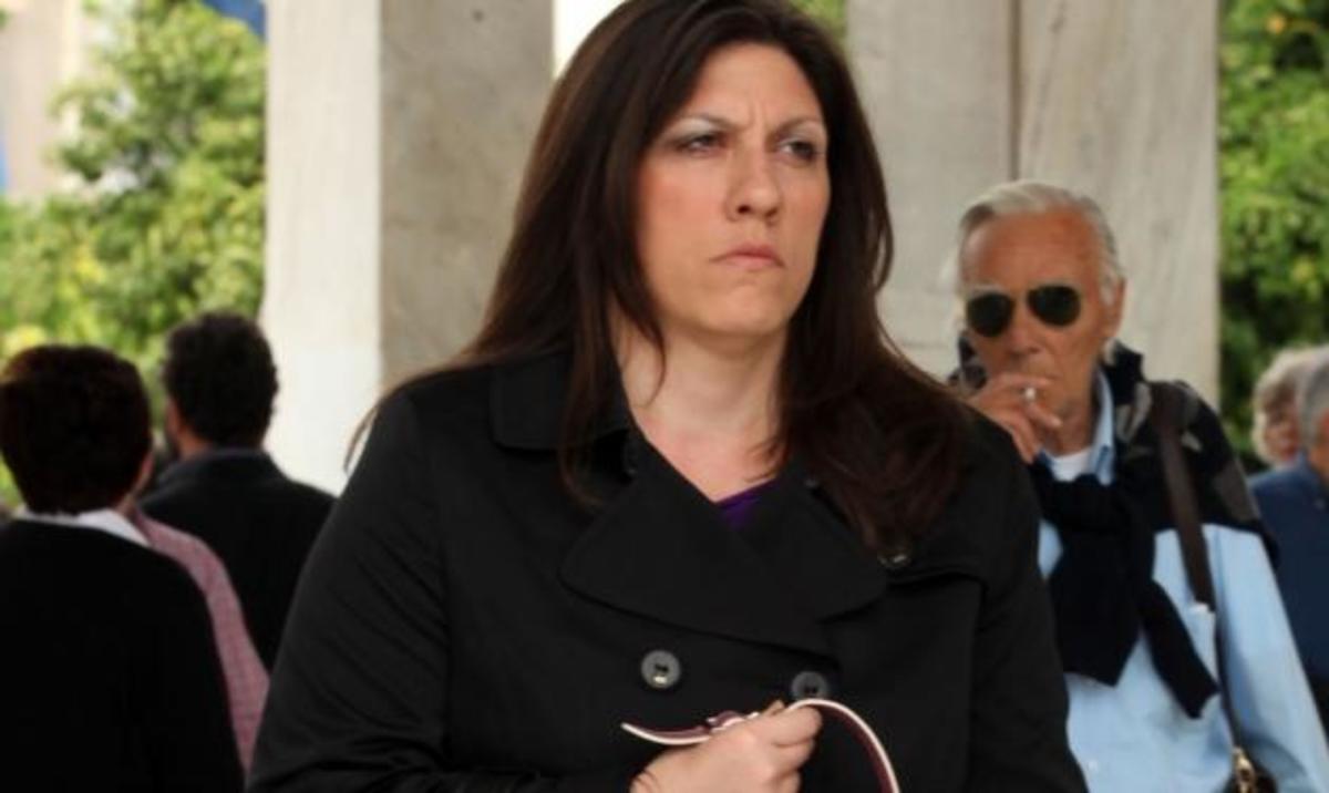 Ζωή Κωνσταντοπούλου: H βραδιά μετά τις χθεσινές πολιτικές εξελίξεις! Φωτό από την έξοδό της
