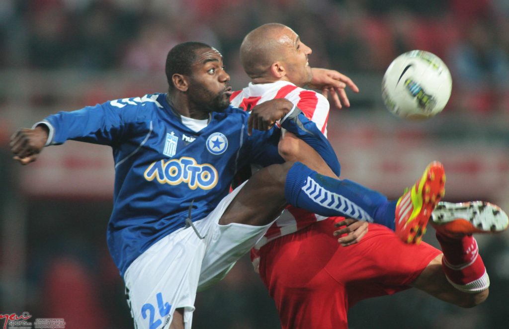 Ο Ζουέλα με την φανέλα του Ατρομήτου