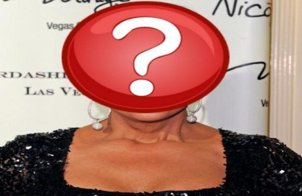 Ποια διάσημη μαμά διαφημίζει έλαια… σεξουαλικής διέγερσης;