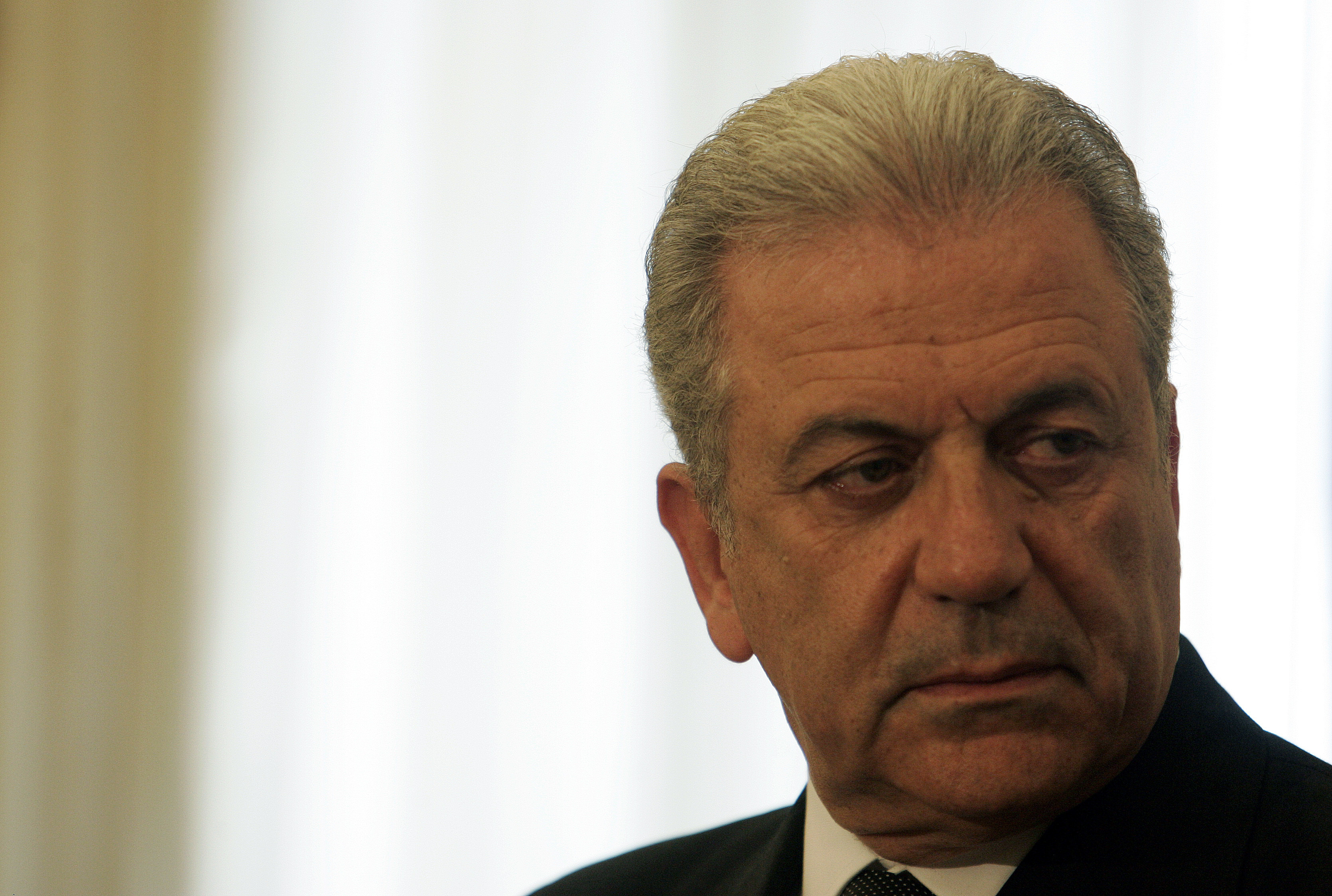 Τηλεφωνική επικοινωνία Αβραμόπουλου με Ερντογάν και Βεστερβέλε