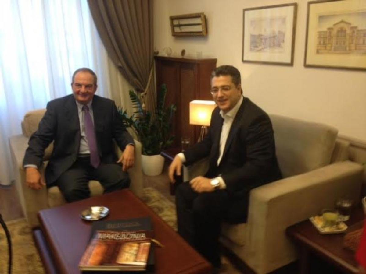 Αποθέωση Καραμανλή στη Θεσσαλονίκη