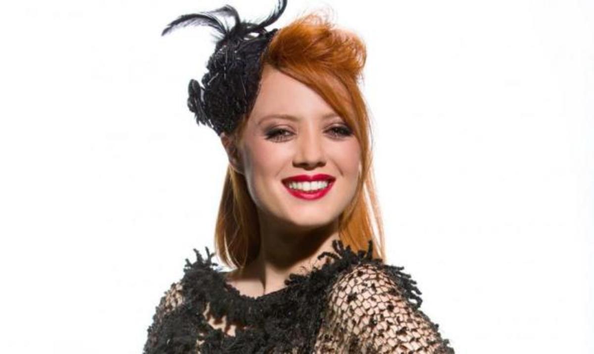 Άντα Λιβιτσάνου: Δες την με τον μικρό της αδερφό!