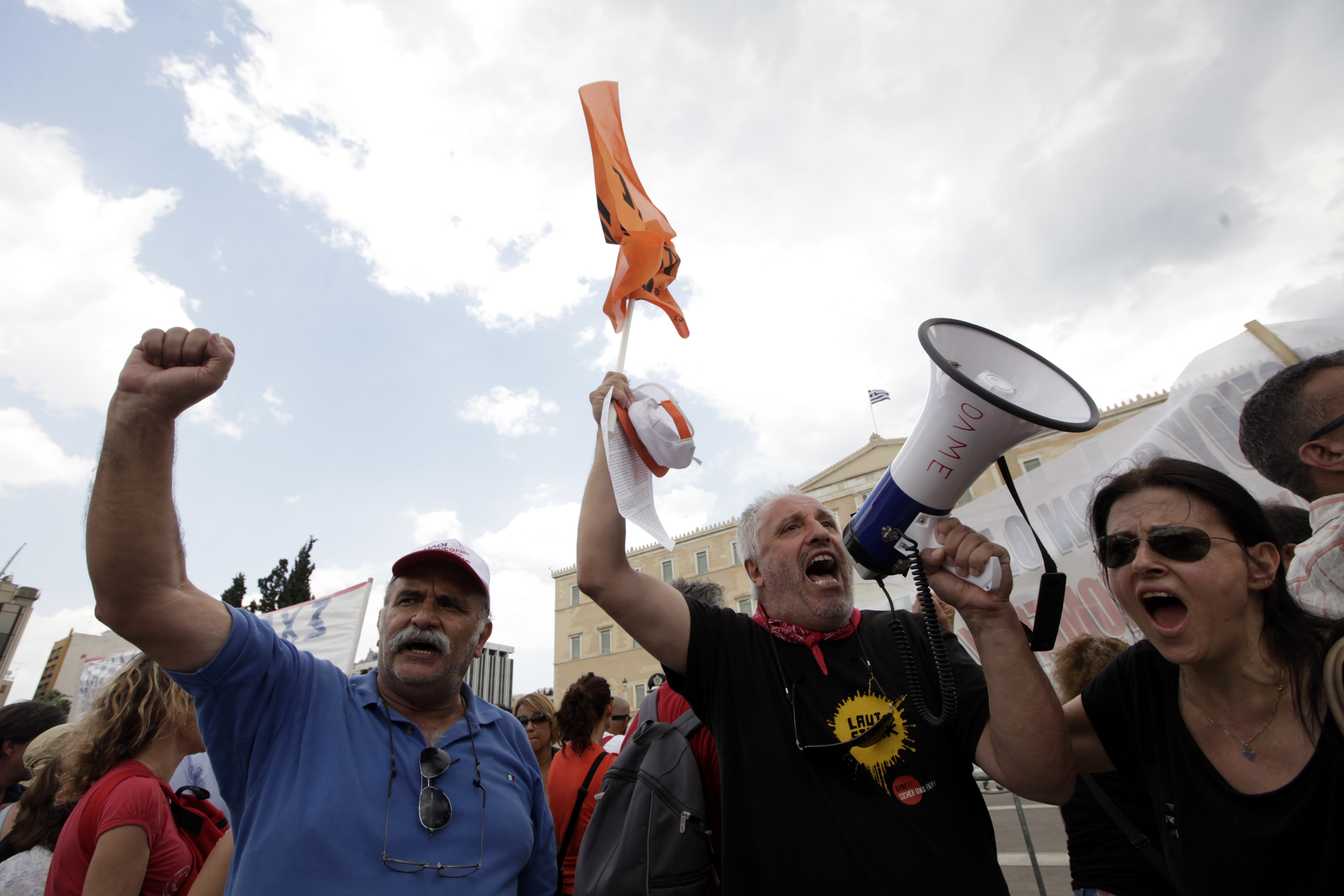 ΦΩΤΟ AΡΧΕΙΟΥ EUROKINISSI - Εικόνες απο παλαιότερη συγκέντρωση της ΑΔΕΔΥ στο Σύνταγμα