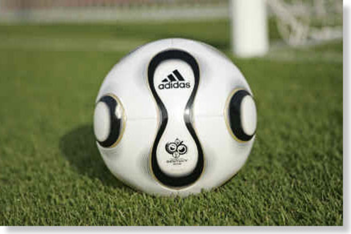 Αστυνομικοί και καλλιτέχνες «αγωνίζονται» για την ενίσχυση της «Κιβωτού του Κόσμου»