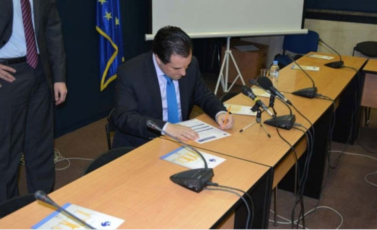 Όταν ο Άδωνις γίνεται δότης μυελού των οστών