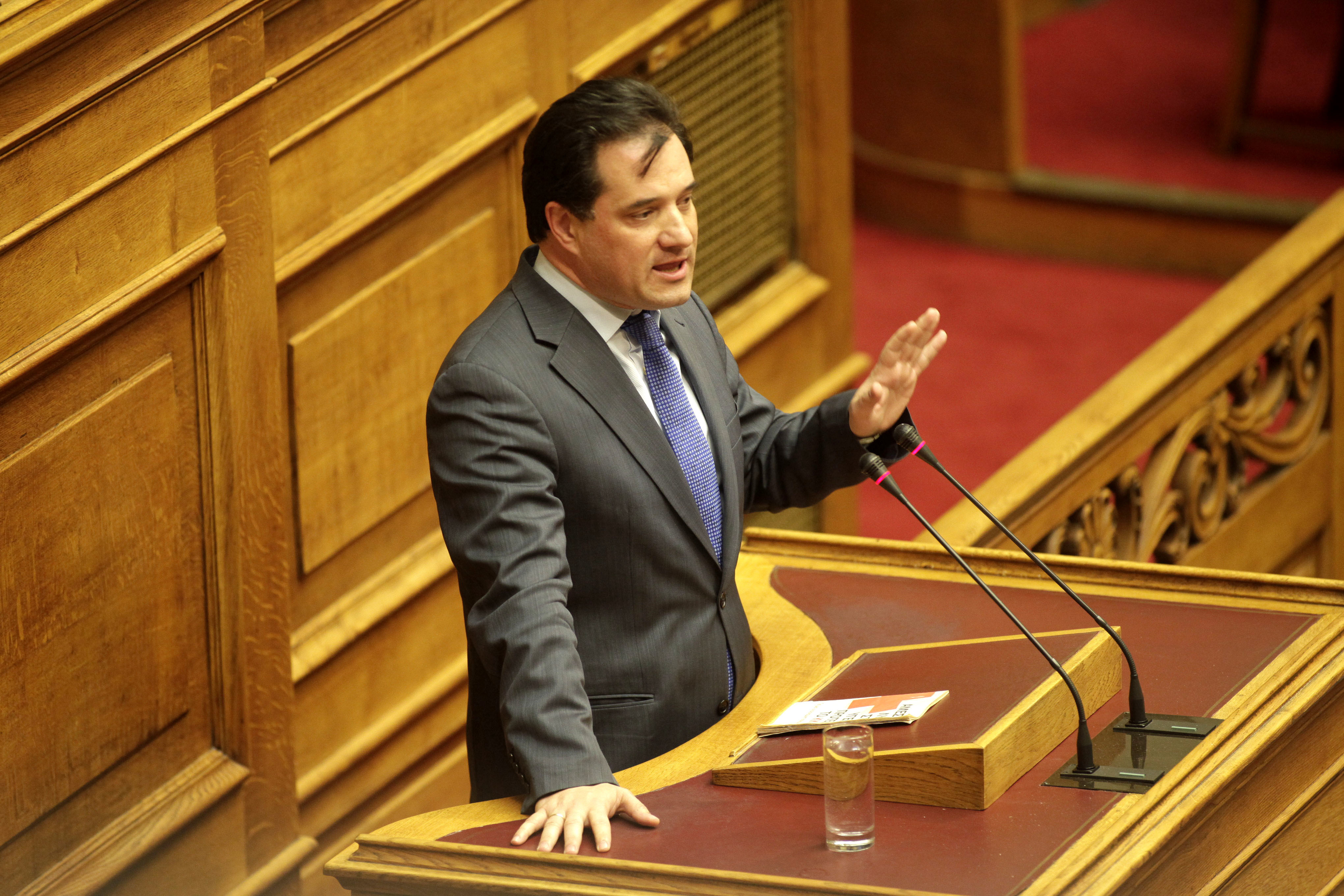 Σε διαθεσιμότητα για 1 μήνα γιατροί που μετατάχθηκαν από το ΙΚΑ στο ΕΣΥ