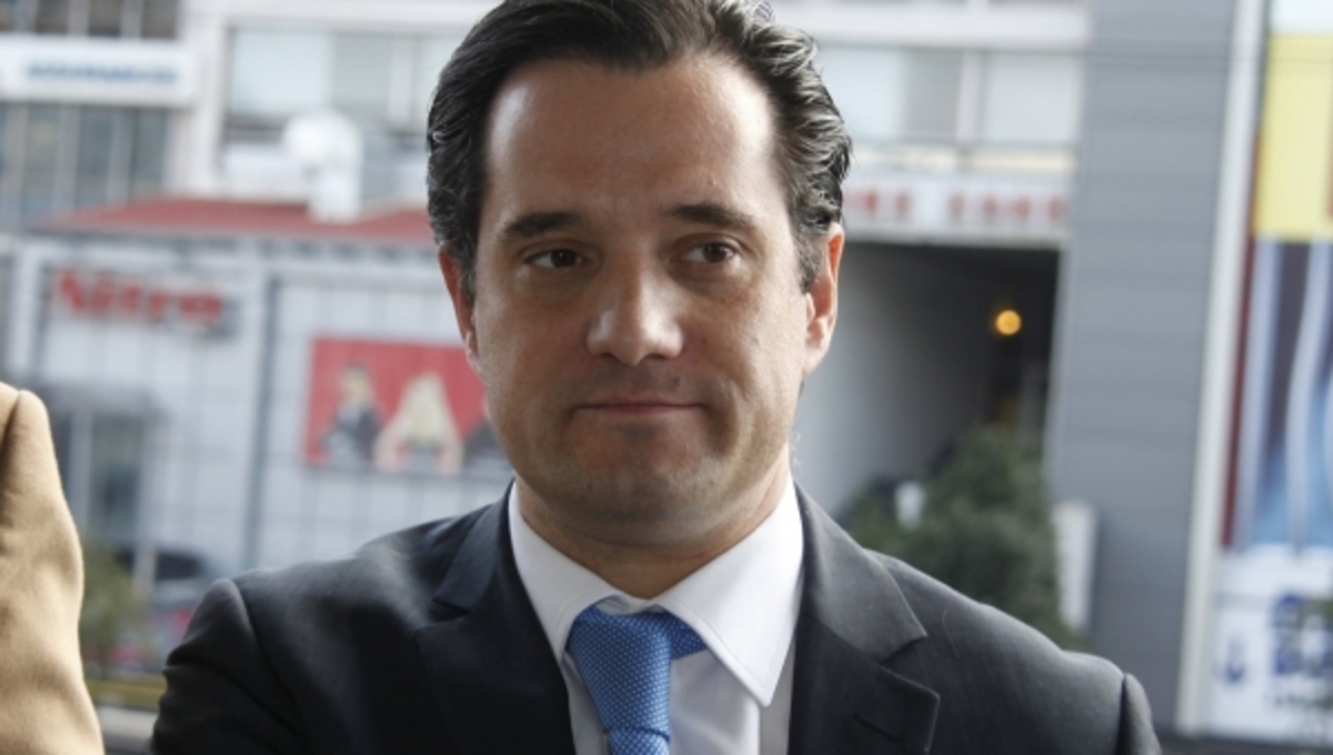 Άδωνις διαψεύδει Κ. Μητσοτάκη: “Καμία απόλυση γιατρών του ΕΟΠΥΥ”!