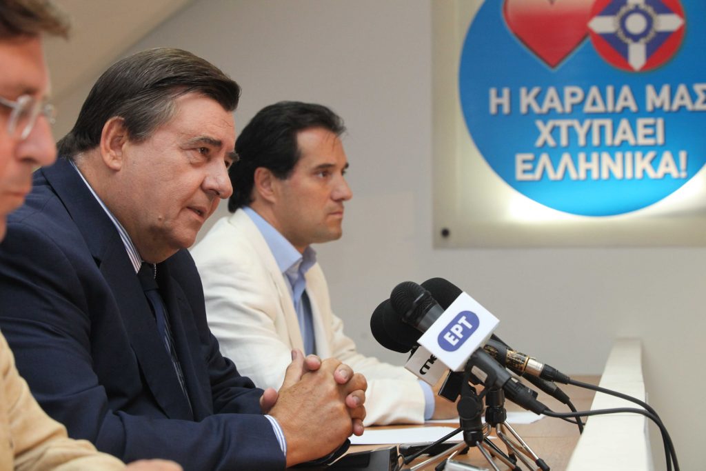 “Παράθυρο” Καρατζαφέρη για επιστροφή ‘Αδωνη στο ΛΑΟΣ