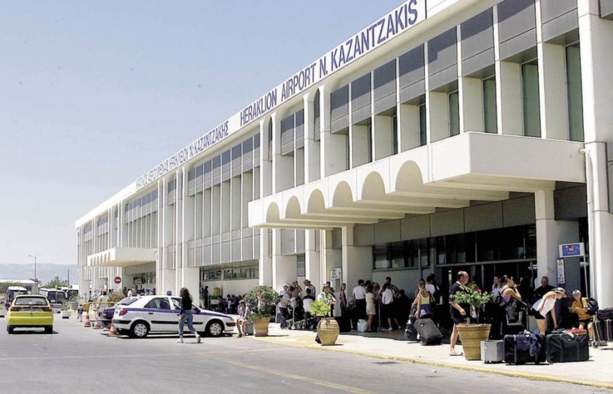 Ηράκλειο: Έκοψε τις φλέβες του στο αεροδρόμιο γιατί δεν έβρισκε πτήση!