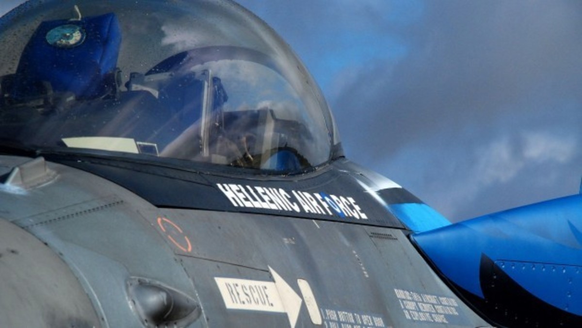 Έλληνες TOP GUN! Άλλο ένα βραβείο σε Έλληνες αεροπόρους-ΒΙΝΤΕΟ