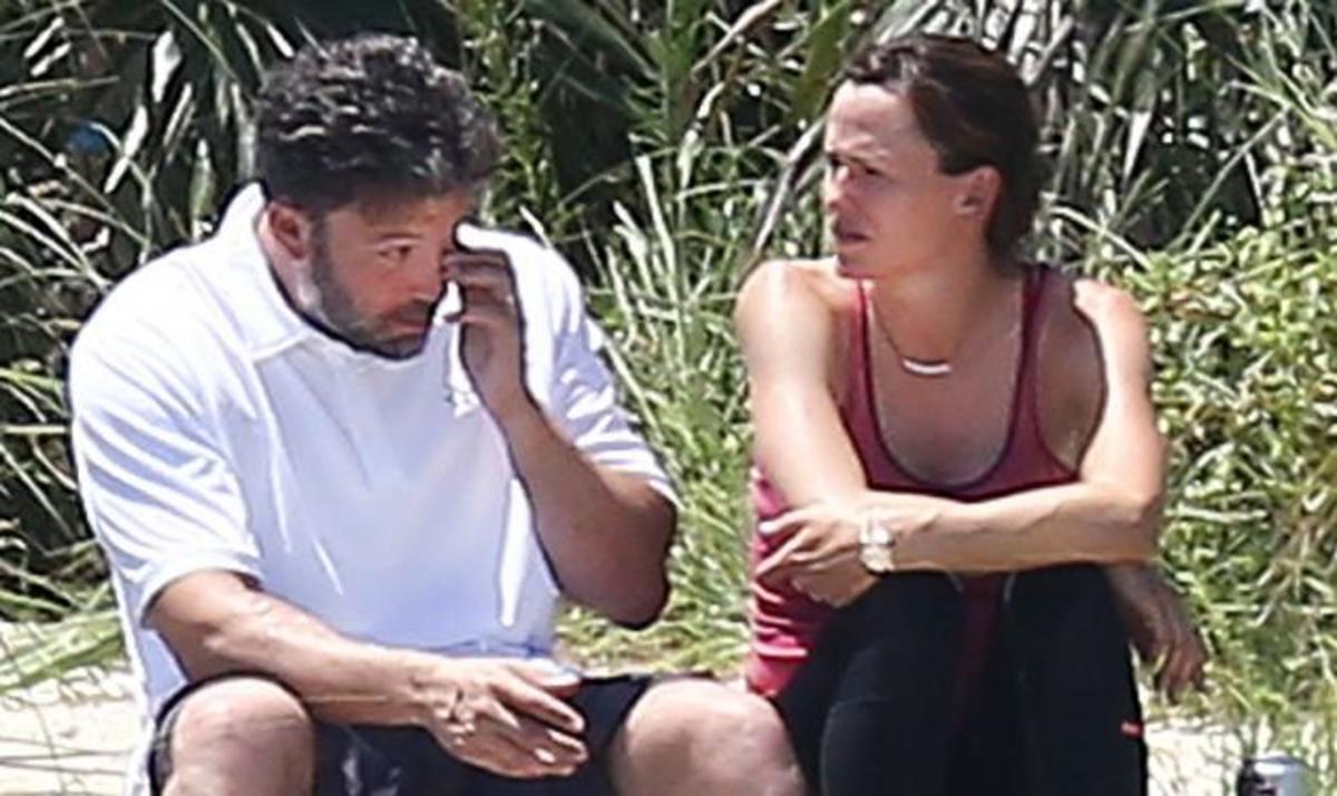 Ben Affleck: Βουρκωμένος μιλούσε στην Jennifer Garner, μετά το χωρισμό