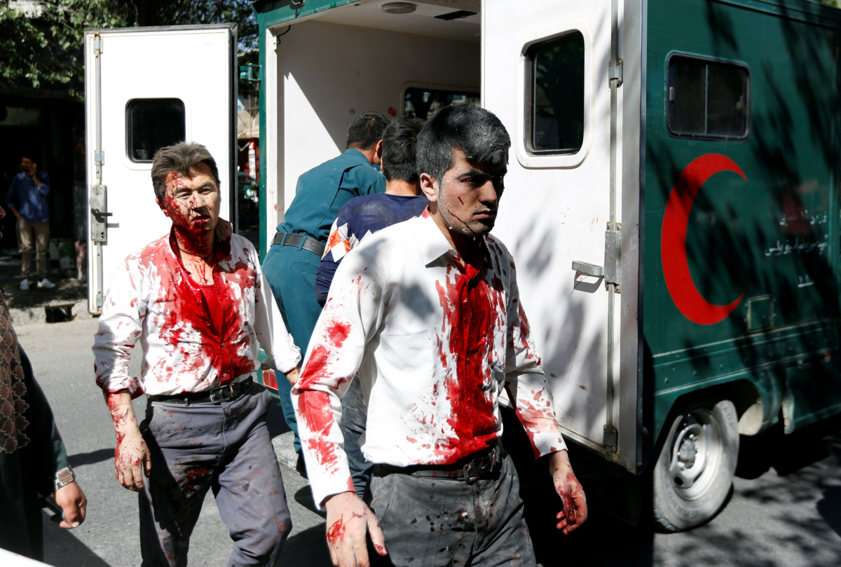 Μακελειό στην Καμπούλ – Δεκάδες νεκροί – Εκατοντάδες τραυματίες! ΣΚΛΗΡΕΣ ΕΙΚΟΝΕΣ
