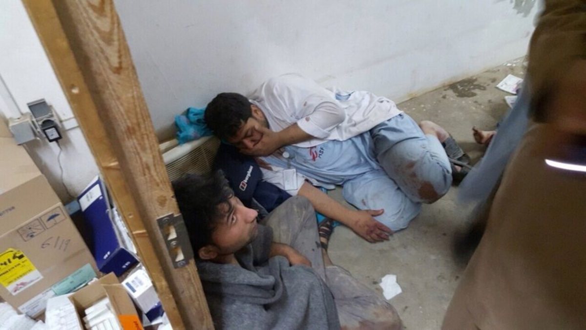 “Σκότωσαν” τους Γιατρούς Χωρίς Σύνορα! Βομβάρδισαν νοσοκομείο στο Αφγανιστάν – Συγκλονιστικές εικόνες