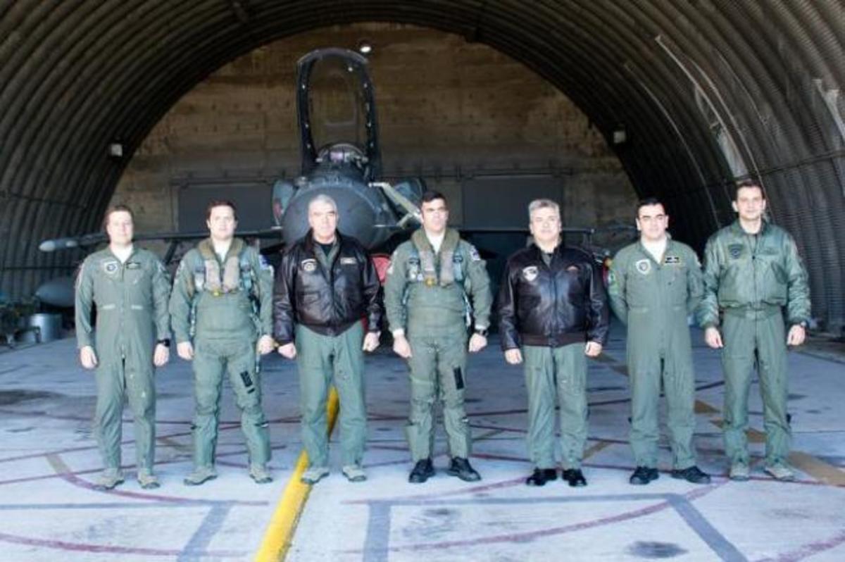 Κρήτη: Πρωτοχρονιάτικες ευχές απο τον Αρχηγό της Αεροπορίας στην 133ΣΜ [pics]