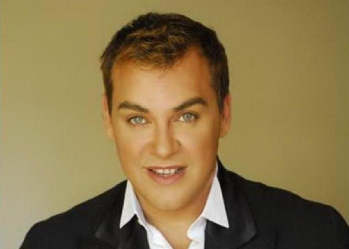 Θρήνος στην ελληνική showbiz – Πέθανε ο make up artist των διασήμων