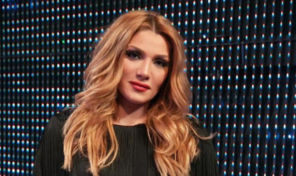 Αγγελική Ηλιάδη: Μαντέψτε πού πήγε με τον γιο της!