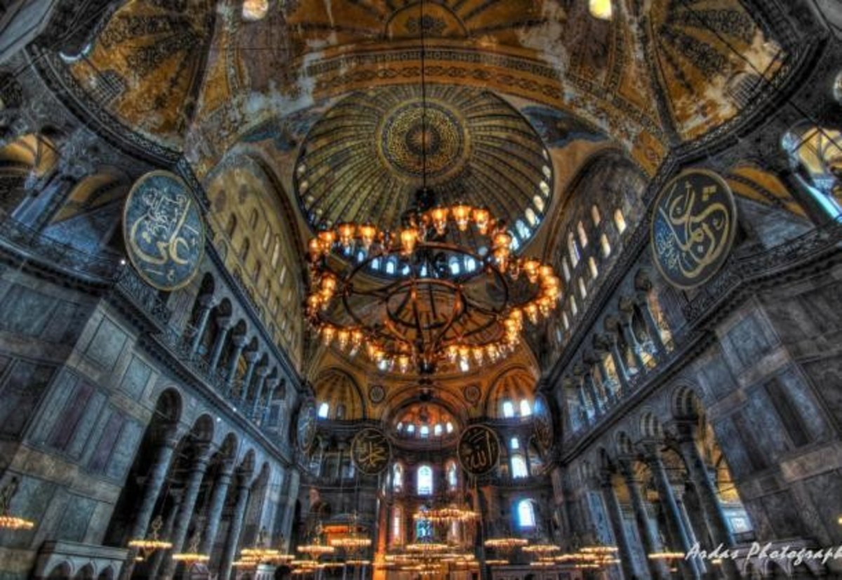 Περιηγηθείτε εικονικά στην θρυλική Αγία Σοφία στην Πόλη