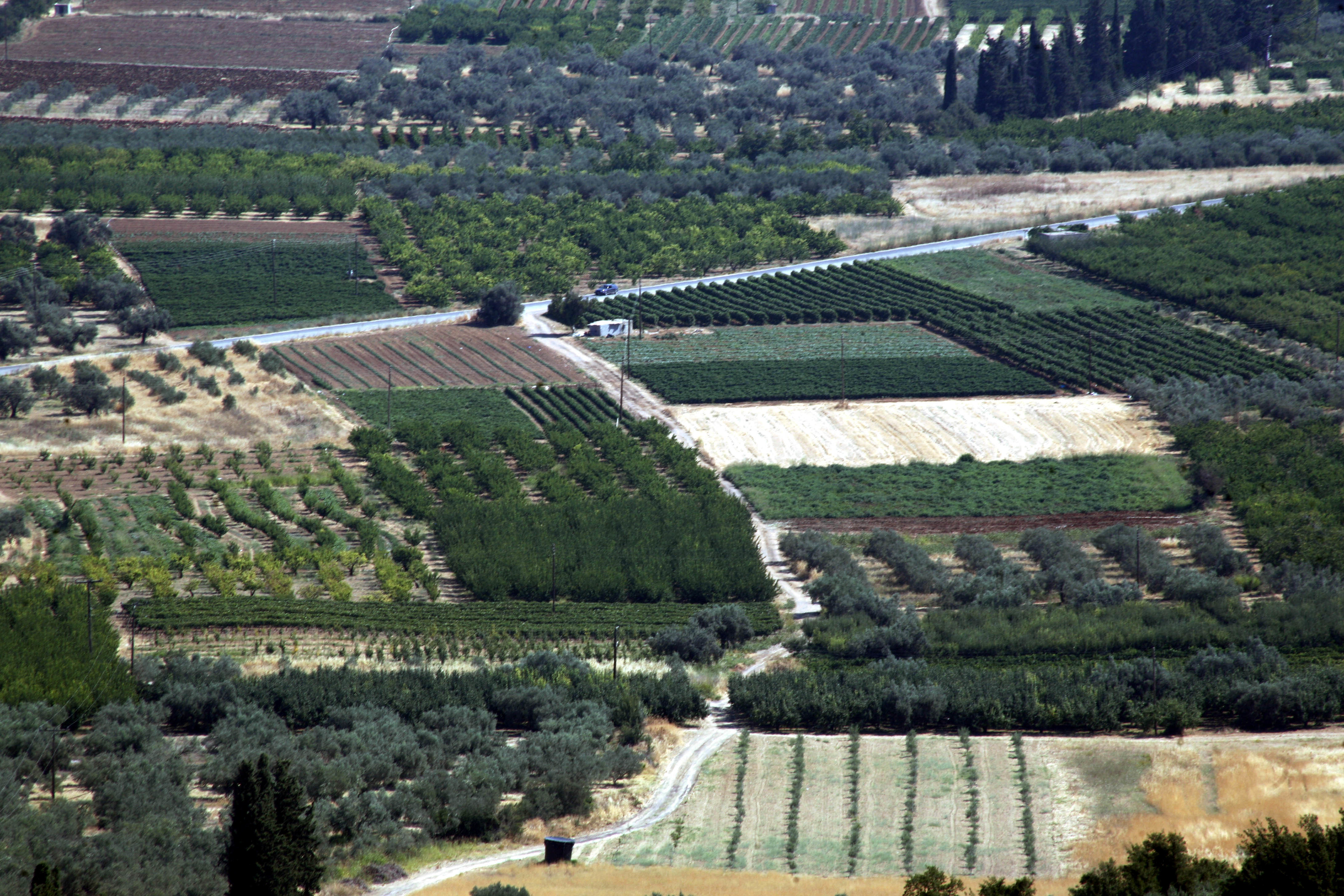 Πήραν πίσω το φόρο σε μαντριά, στάνες και αποθήκες αγροτεμαχίων