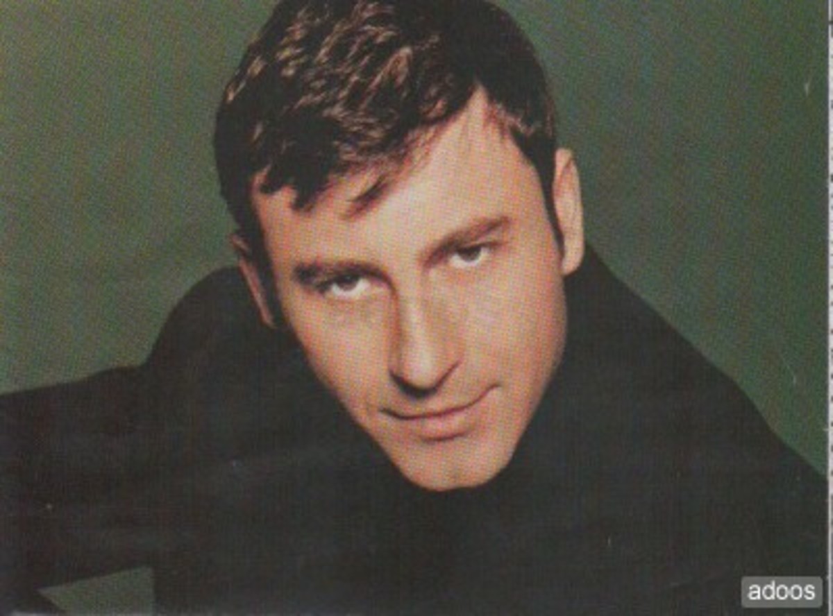 A.Μανθόπουλος:στα δικαστήρια για το παιδί του!