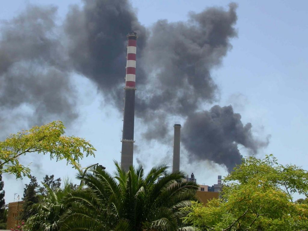 Η ατμοσφαιρική ρύπανση επηρεάζει τον εγκέφαλο των ηλικιωμένων